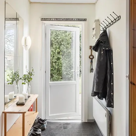 Fantastisk Hus I Idestrup Med Sauna Feriehus *